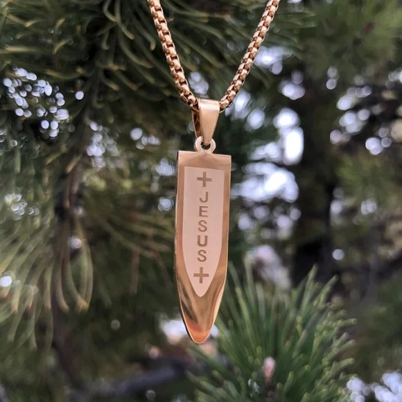 Custom Made Jesus Necklace - Box Chain - Picture 1 of 1